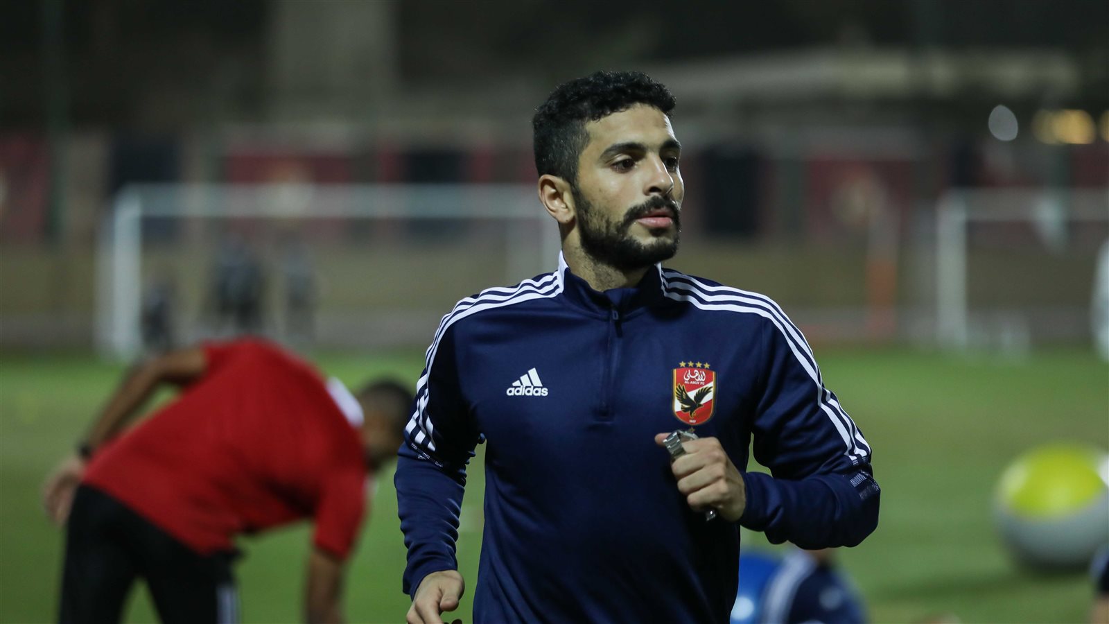 العودة للأهلي في منصب إداري شرف كبير.. ورفضت الزمالك حفاظًا على تاريخي مع الأحمر