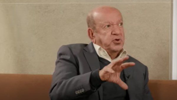 المهن التمثيلية تكشف تطورات حالة لطفي لبيب الصحية (خاص )