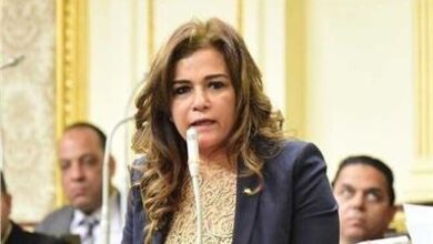 برلمانية تدعو للتنسيق بين السياحة والتضامن لتحقيق التوازن بموسم العمرة