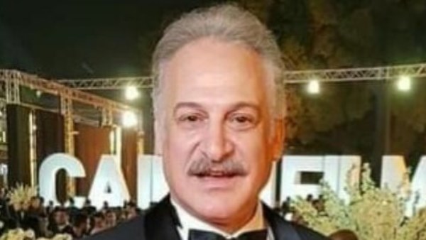 تشهير وإساءة سمعة .. المخرج عمر زهران يحرر محضرا ضد صفحات تنتحل اسمه