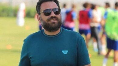 جون إدوارد يجتمع بلاعبي الزمالك بسبب معسكر العاصمة الإدارية