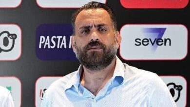 جون إدوارد يجتمع مع عبد الناصر محمد للاتفاق على الرتوش النهائية لمعسكر الزمالك