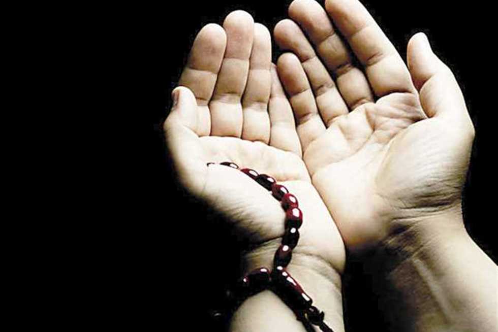 دعاء آخر ساعة يوم عاشوراء .. ردد 50 دعوة تسدد الديون لو كانت كالجبال وترزقك الخيرات