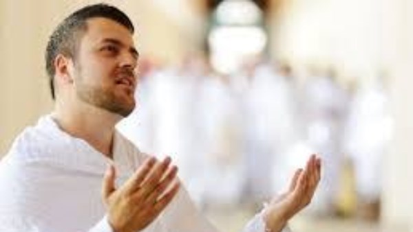 دعاء سداد الديون وسعة الرزق.. كلمات تقضي دينك ولو مثل جبل أحد