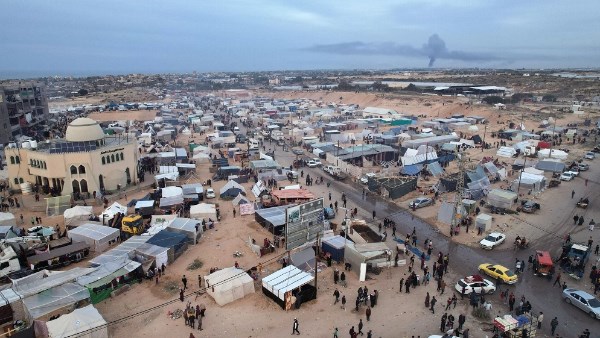 غارات إسرائيلية تستهدف المدنيين في حي التفاح ومناطق متفرقة بغزة.. تفاصيل