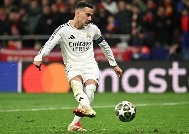 فاسكيز يوجه رسالة مؤثرة لجماهير ريال مدريد عقب إعلان النادي عن رحيله