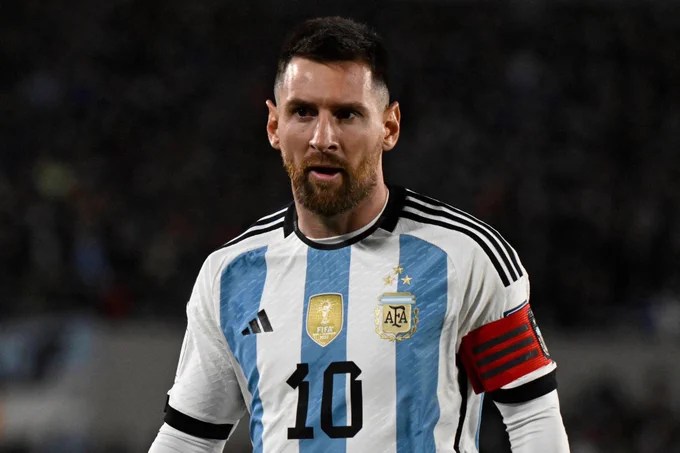 قرار مفاجئ من برشلونة بشأن ميسي قبل افتتاح «سبوتيفاي كامب نو»