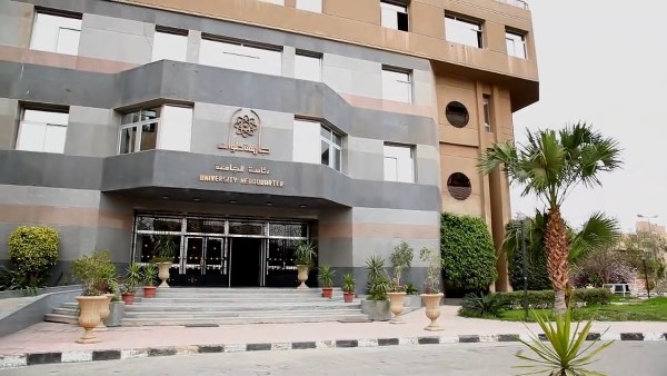 مركز أبحاث النانوتكنولوجي بجامعة حلوان يستقبل طالبات من كلية البنات جامعة عين شمس للتدريب الصيفي