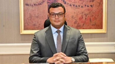 وزير الإسكان يُصدر 24 قرارا لإزالة مخالفات بناء بمدينتي السادات ودمياط الجديدة