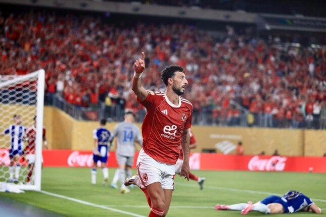 وسام أبو علي يبدأ التمرد على الأهلي بتصرف مفاجئ